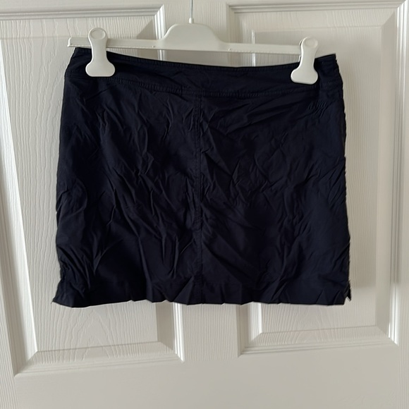 Cute black skort - Picture 2 of 3